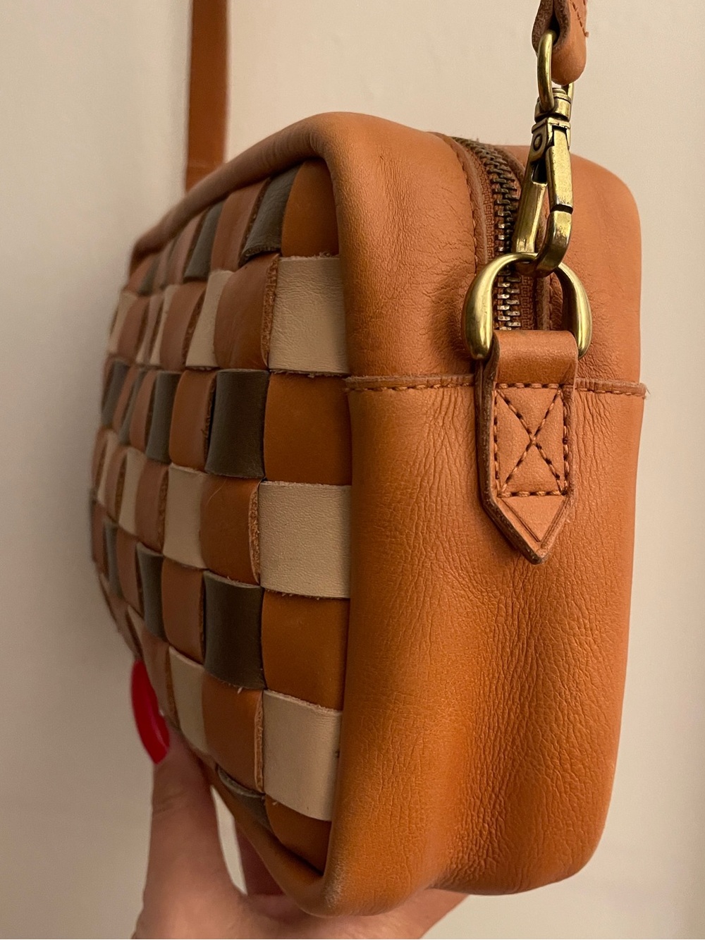 Large Transport Camera Bag: Multicolored Woven edition - Picture 7 of 12